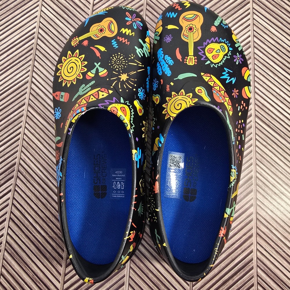 NEW Shoes For Crews Radium Black Multi Festive Print Slip Resistant Clogs M8 W10 - Picture 7 of 15